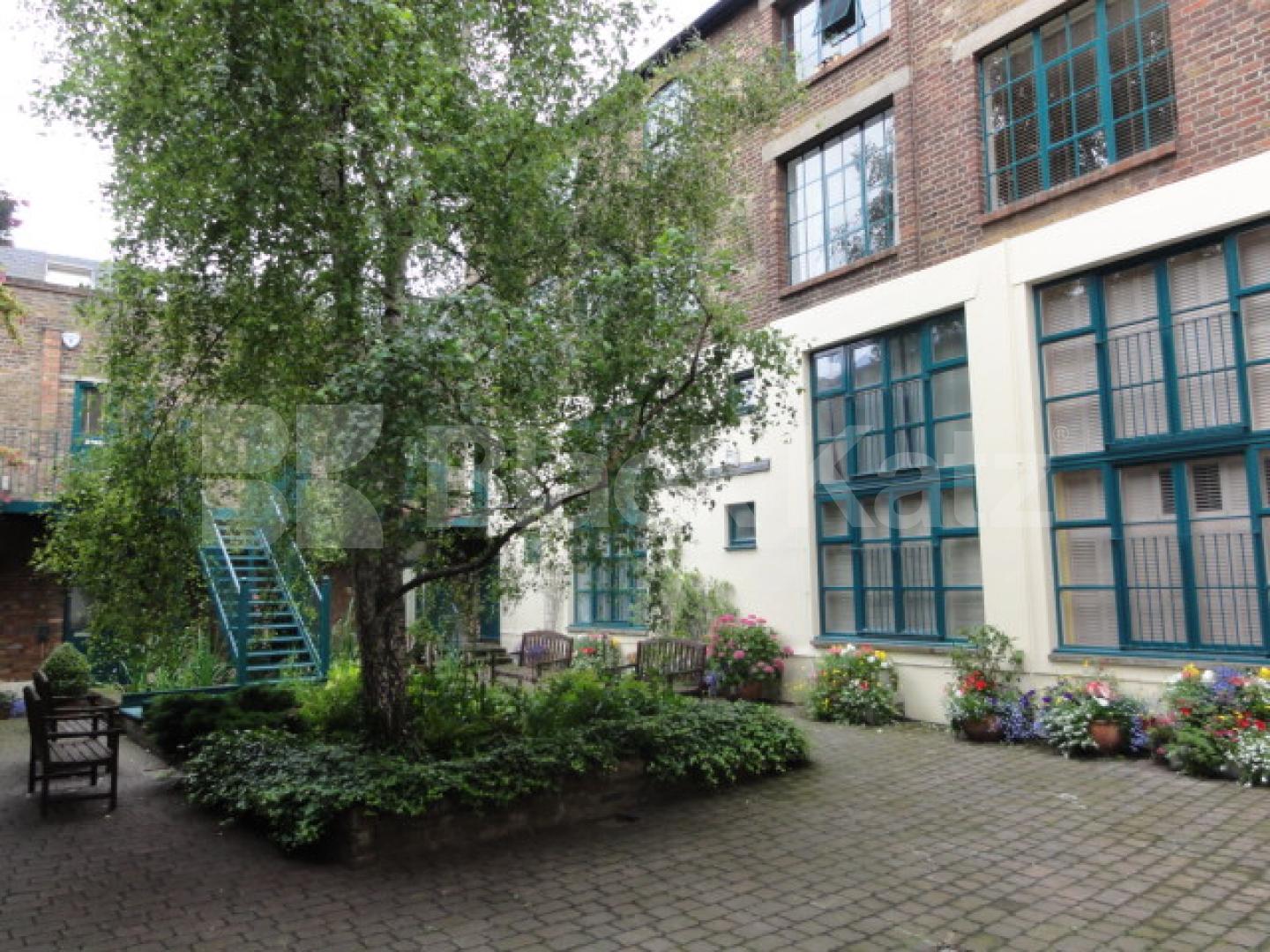 			NEW INTUCTION, 2 Bedroom, 1 bath, 1 reception Apartment			 Marina one, KINGS CROSS